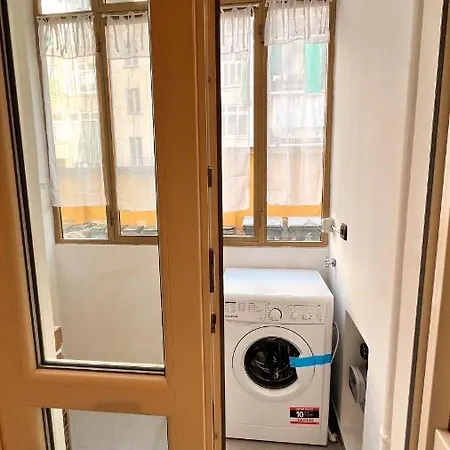 Apartment Near Metro Bengasi
